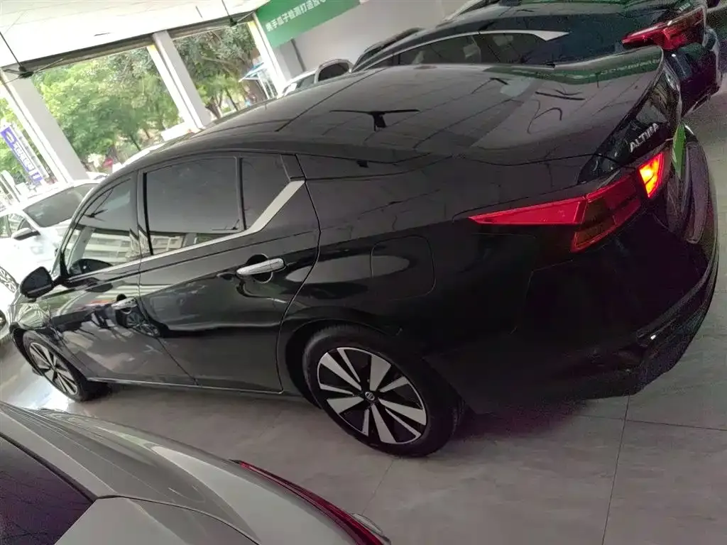 Nissan Teana 2023 из CN, фото 5
