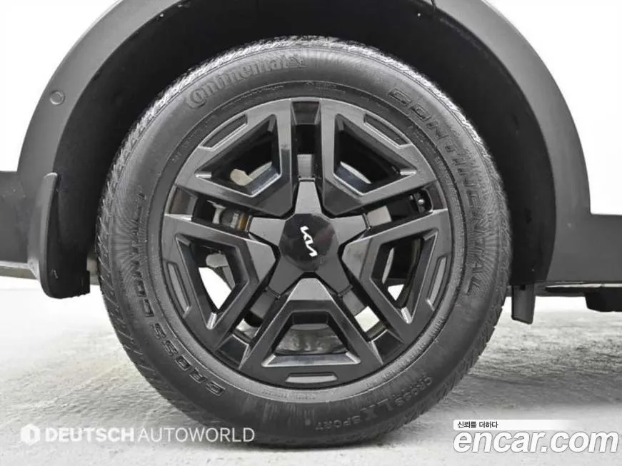 Kia Sorento — фото 5