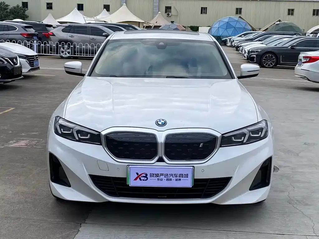 BMW i3 2024 из CN, фото 2