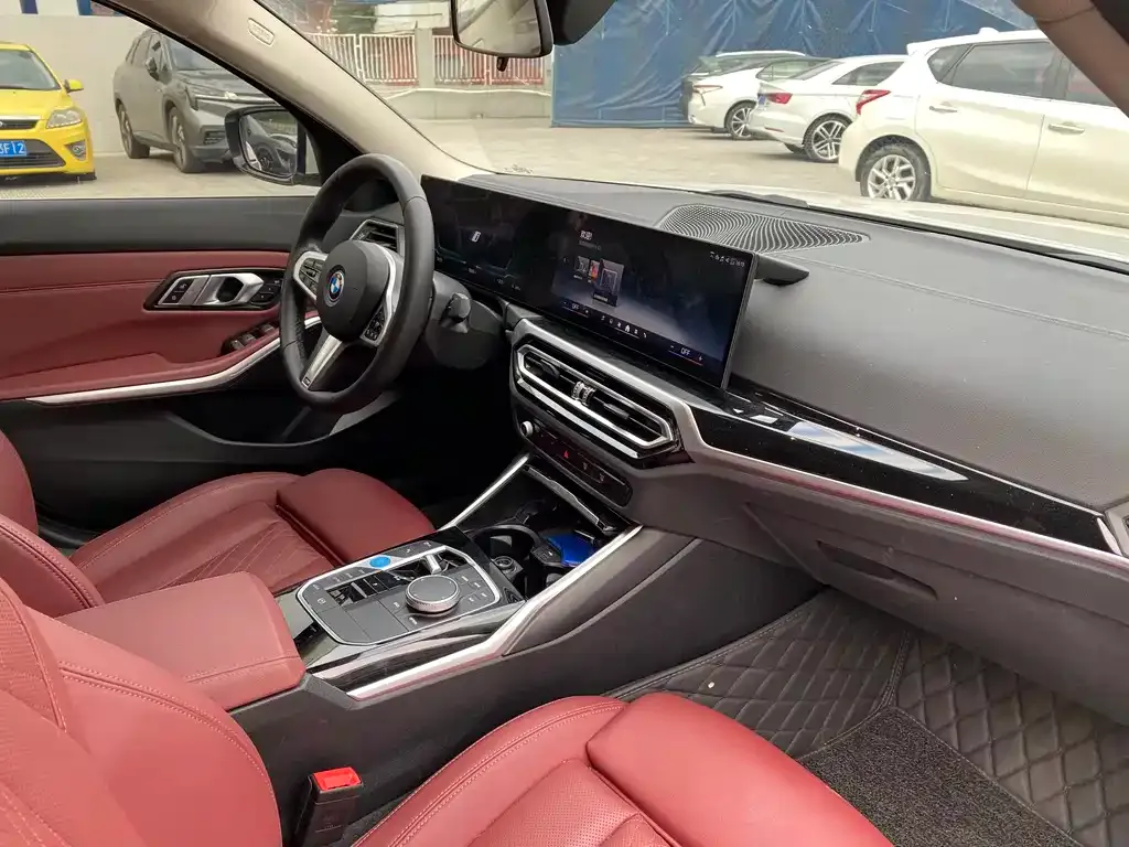 BMW i3 2024 из CN, фото 8