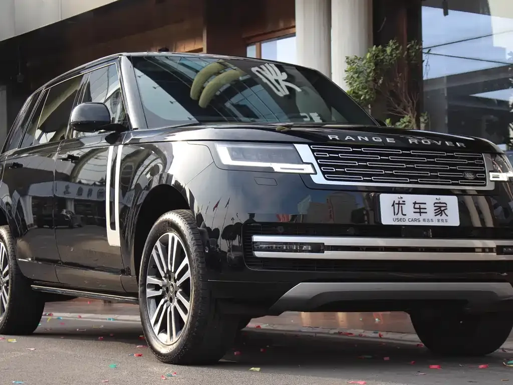 Land Rover Range Rover 2023 из CN, фото 2