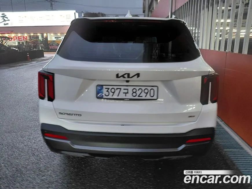 Kia Sorento — фото 3