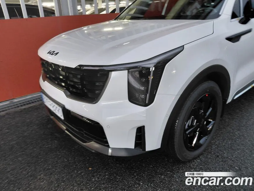 Kia Sorento — фото 1