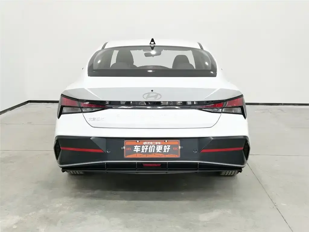 Hyundai Elantra 2024 из CN, фото 4