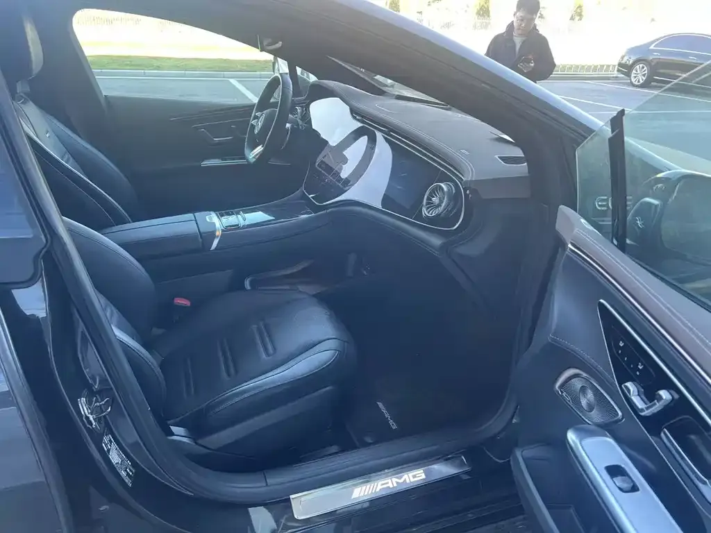 Mercedes-Benz EQE AMG 2023 из CN, фото 10