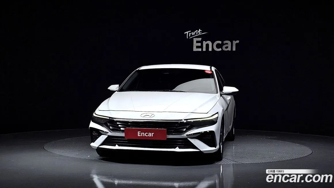 Hyundai AVANTE — фото 3