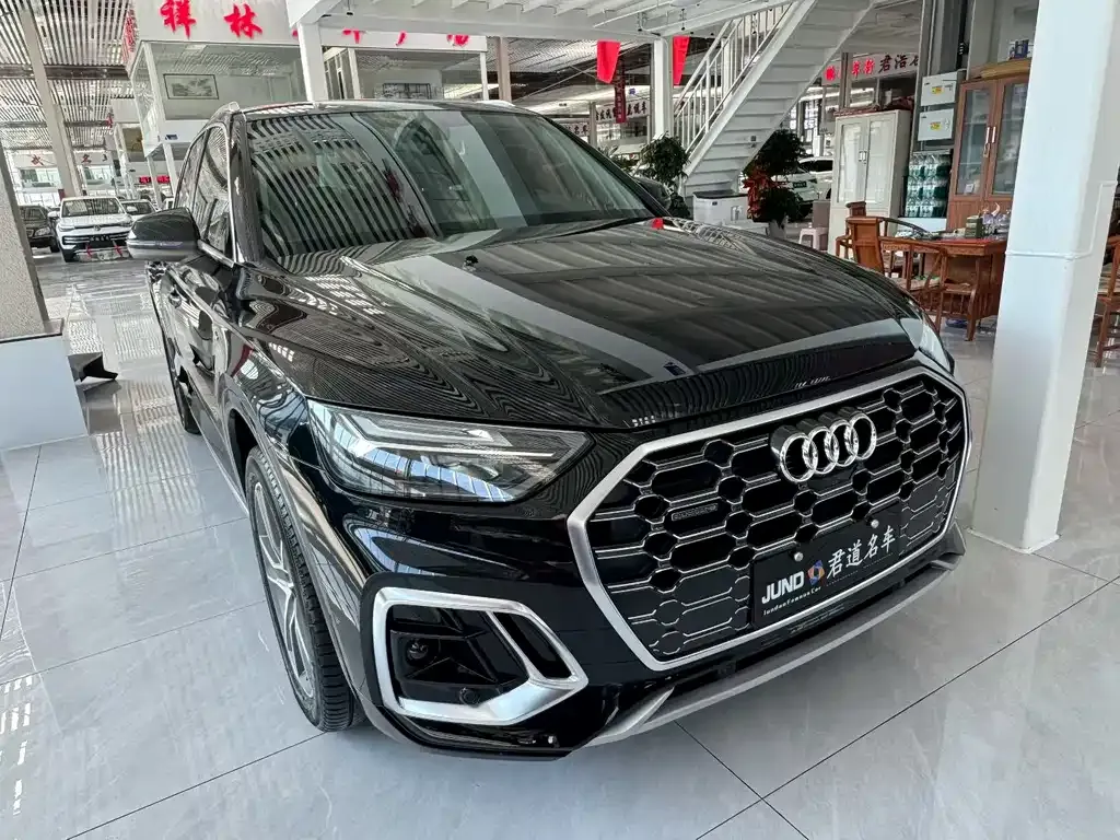 Audi Q5L 2021 из CN, фото 3