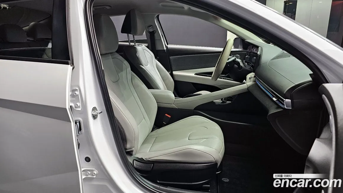 Hyundai AVANTE 2021 из KR, фото 10
