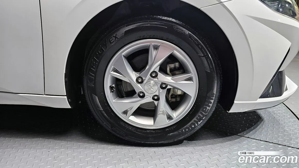 Hyundai AVANTE 2021 из KR, фото 5