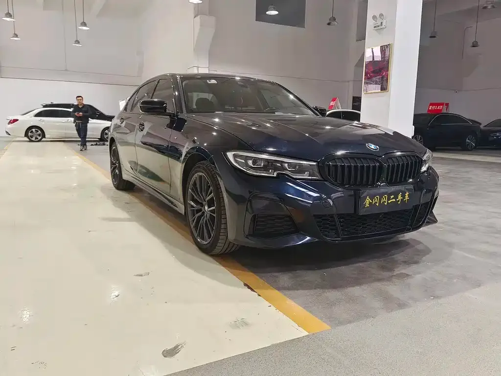 BMW 3 Series 2021 из CN, фото 3