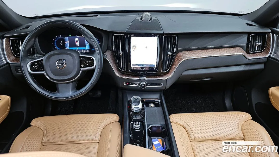 Volvo XC60 2022 из KR, фото 7