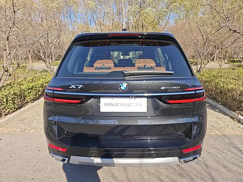 BMW X7 — фото 3