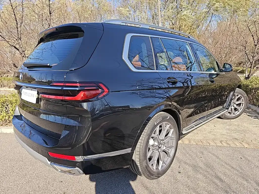BMW X7 — фото 4