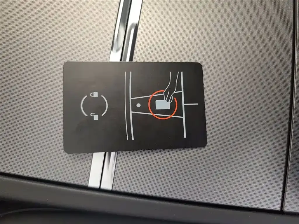 Tesla Model 3 2024 из CN, фото 9