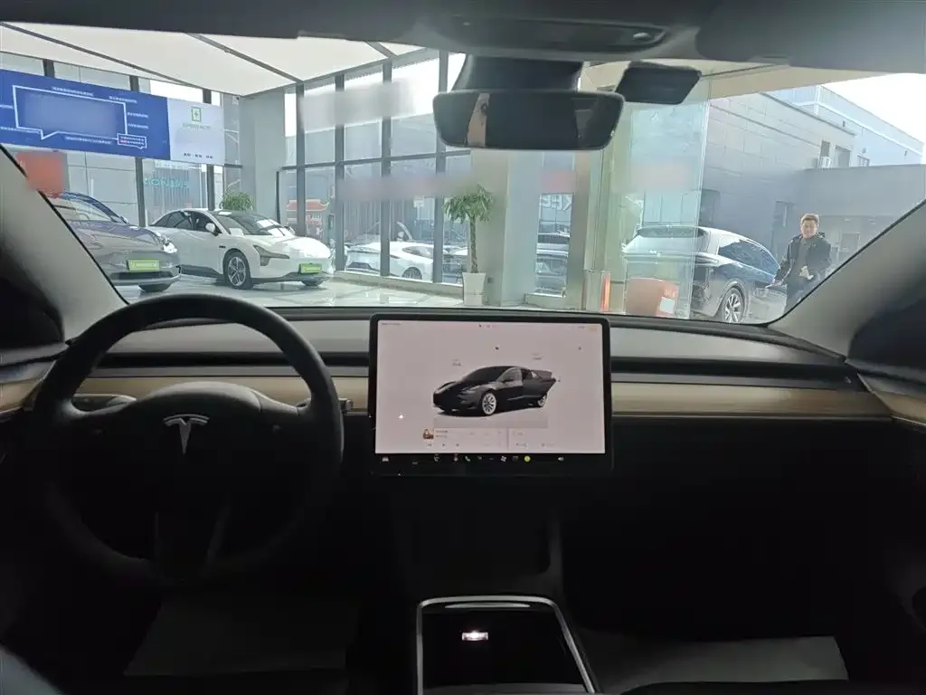 Tesla Model 3 2023 из CN, фото 10