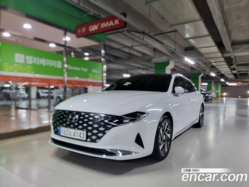 Hyundai Grandeur — фото 1