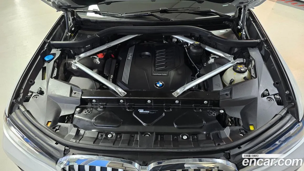 BMW X7 — фото 6