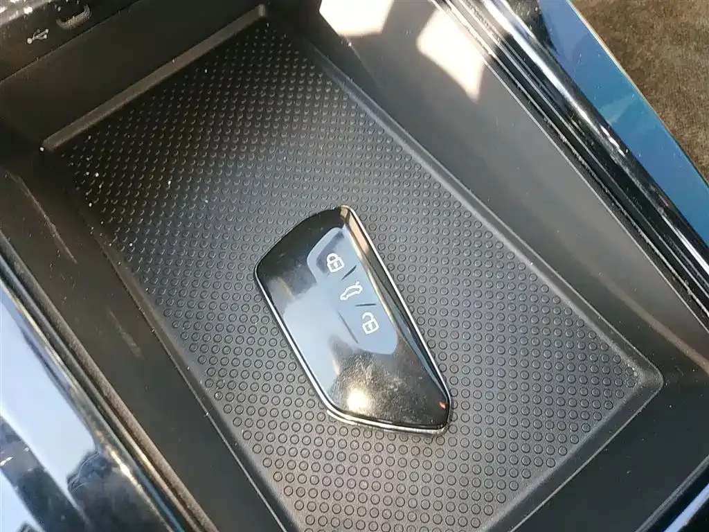 Volkswagen Talagon 2023 из CN, фото 9