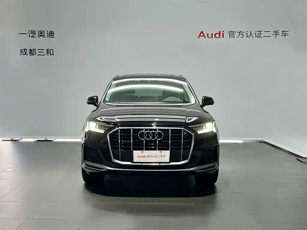 Audi Q7 — фото 2