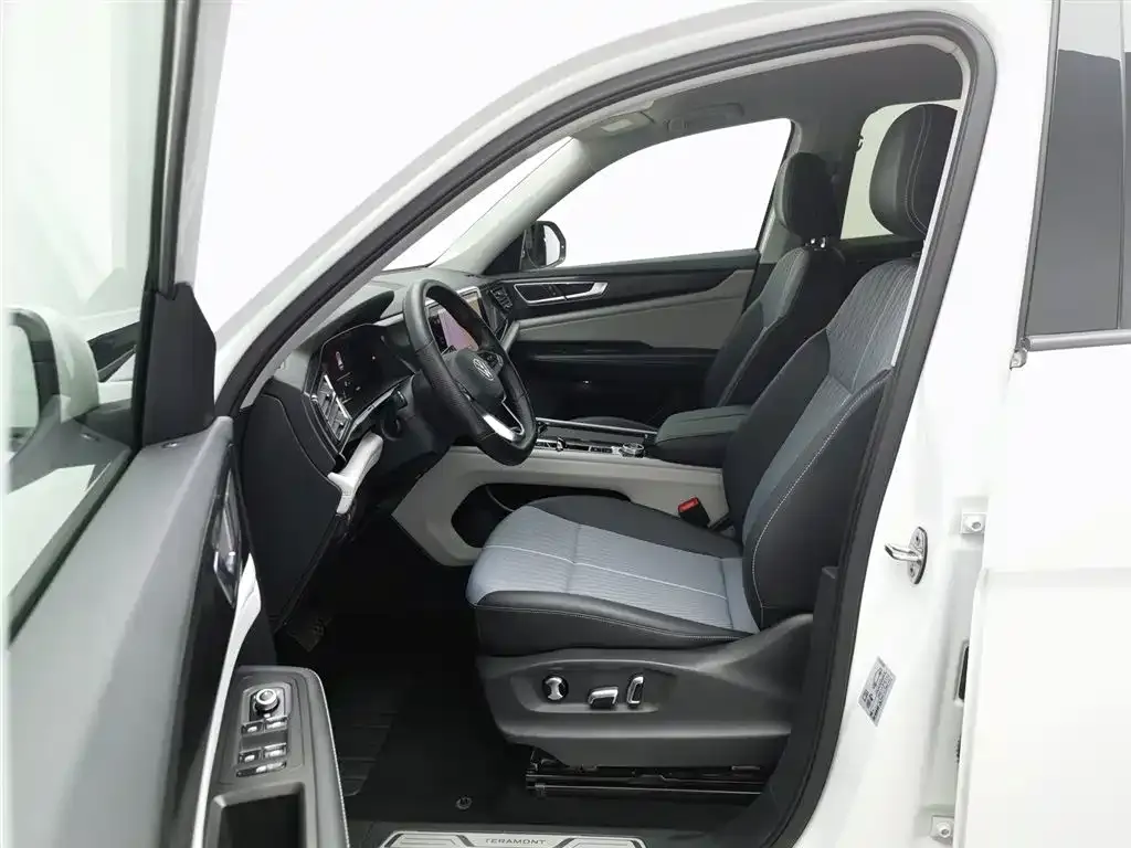 Volkswagen Teramont 2022 из CN, фото 10