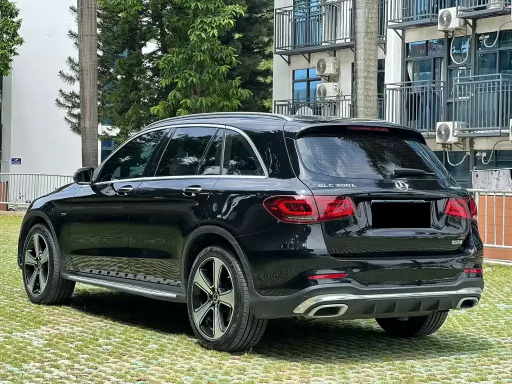Mercedes-Benz GLC 2023 из CN, фото 3