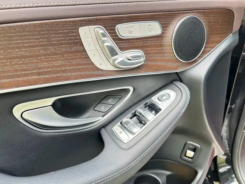 Mercedes-Benz GLC 2023 из CN, фото 5