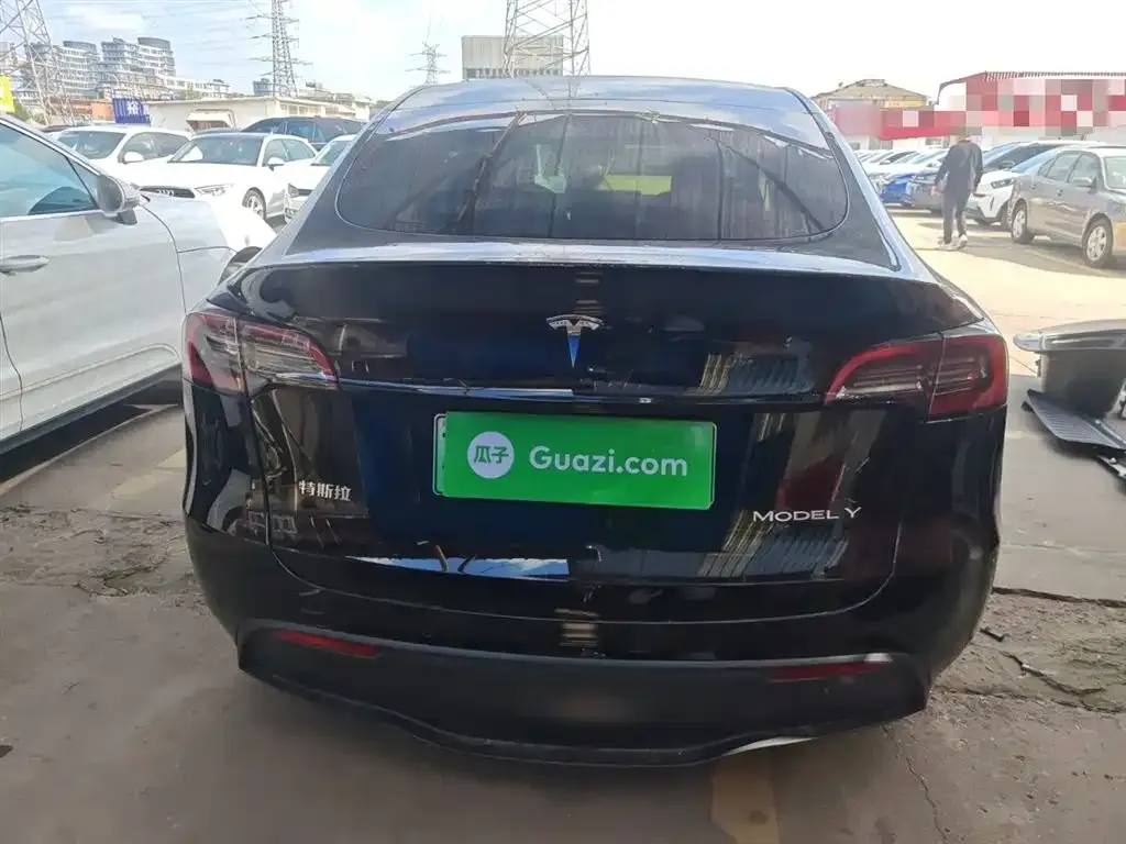 Tesla Model Y 2024 из CN, фото 6