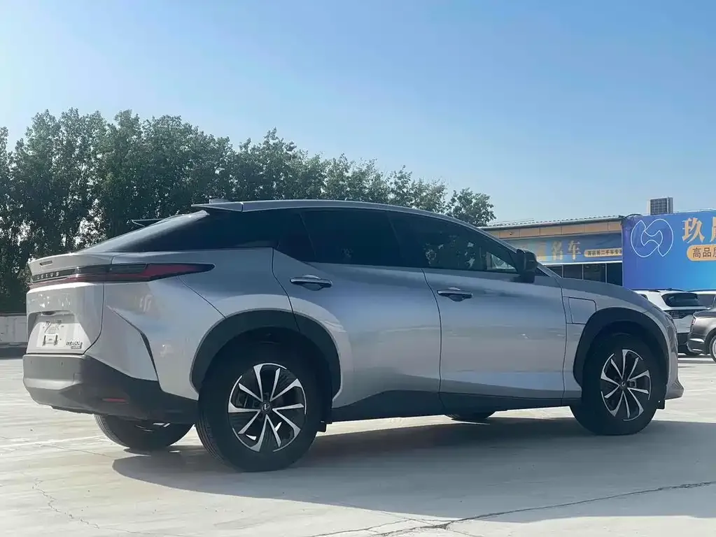 Lexus RZ 2023 из CN, фото 7