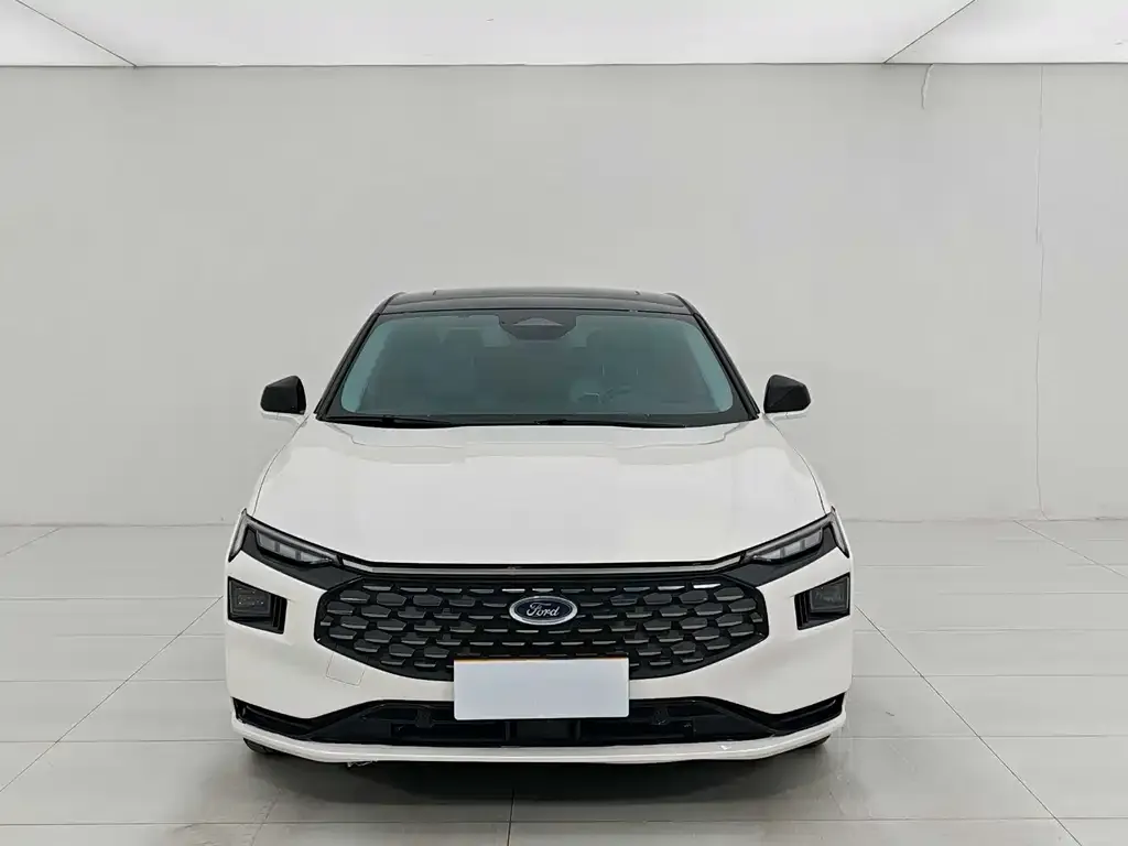 Ford Mondeo 2022 из CN, фото 2