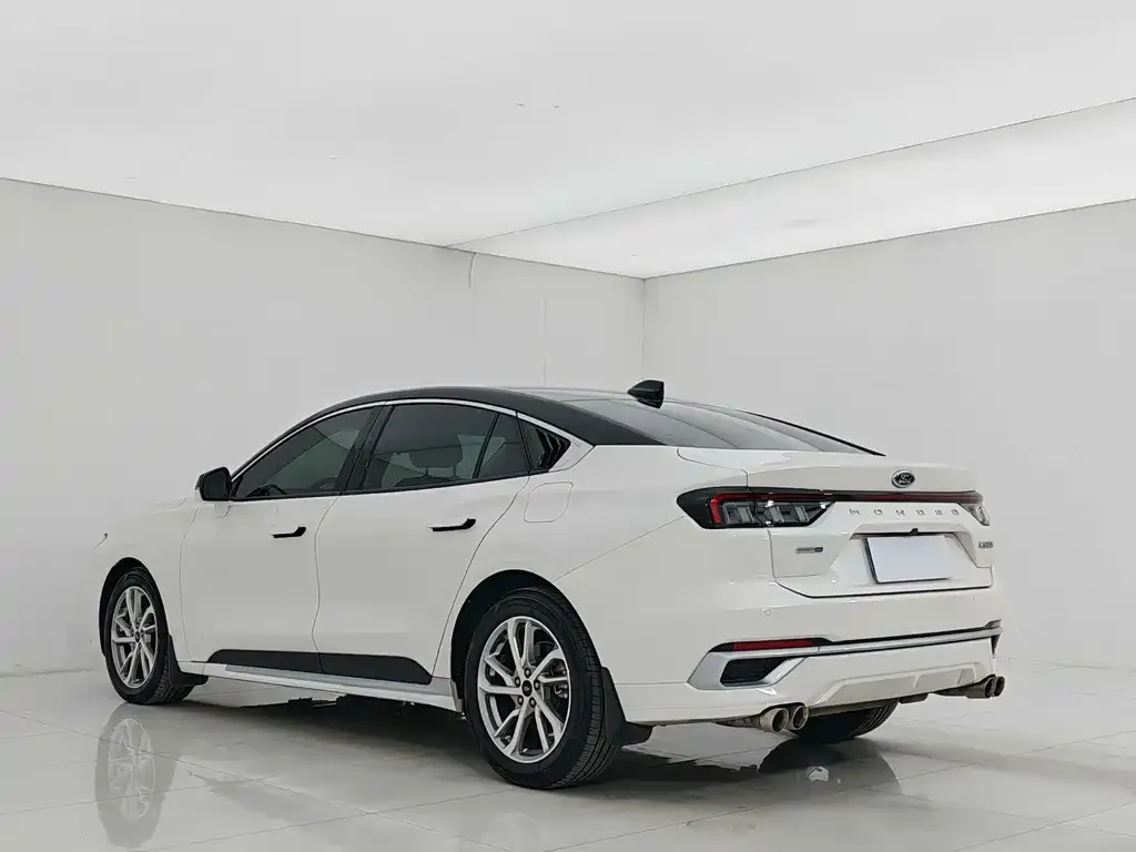 Ford Mondeo 2022 из CN, фото 4