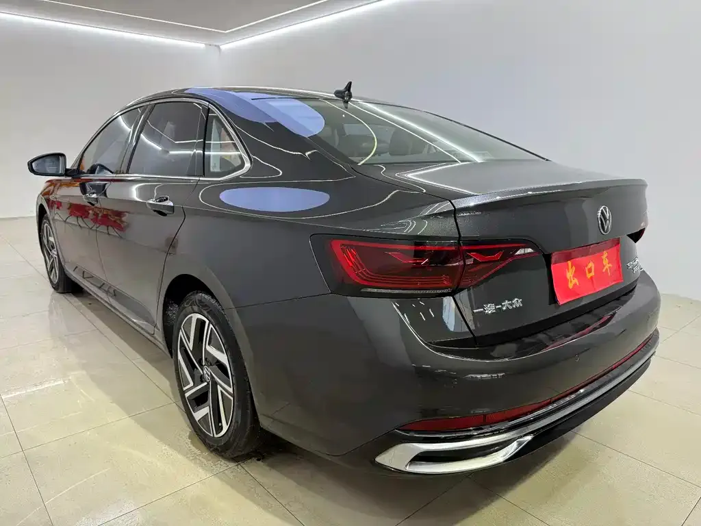 Volkswagen Sagitar 2022 из CN, фото 6