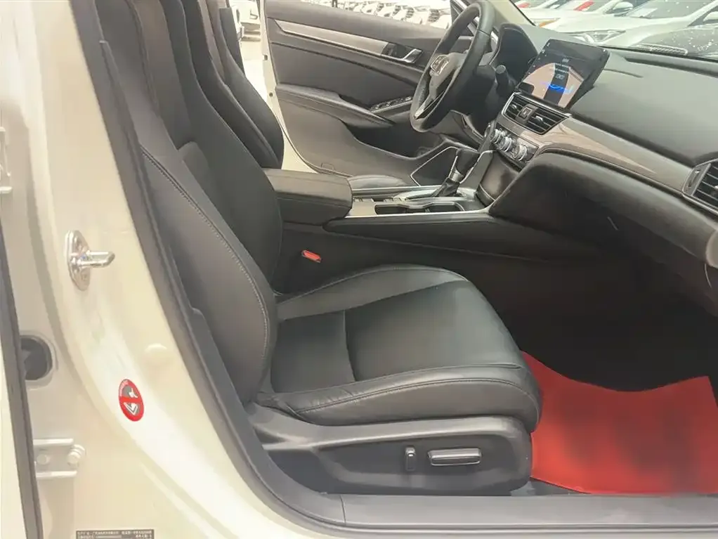 Honda Accord 2022 из CN, фото 4