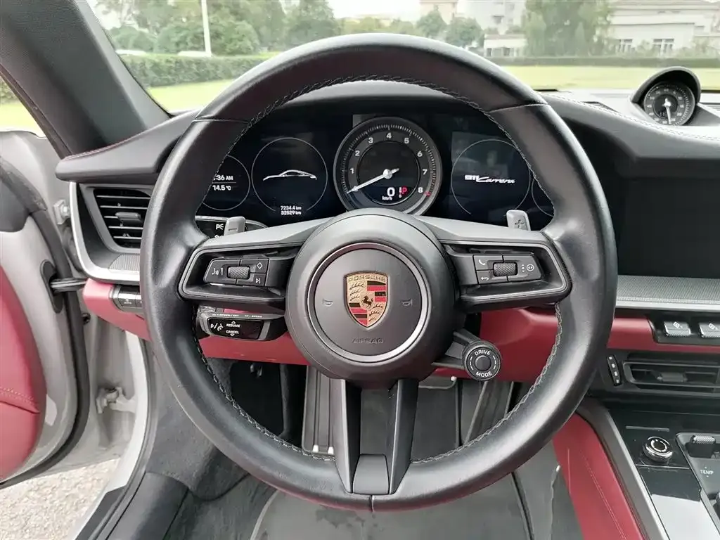Porsche 911 2021 из CN, фото 3