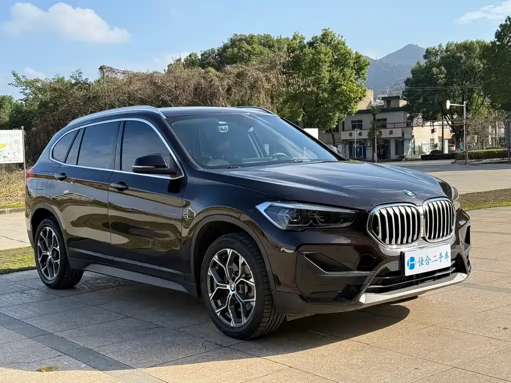 BMW X1 2021 из CN, фото 3