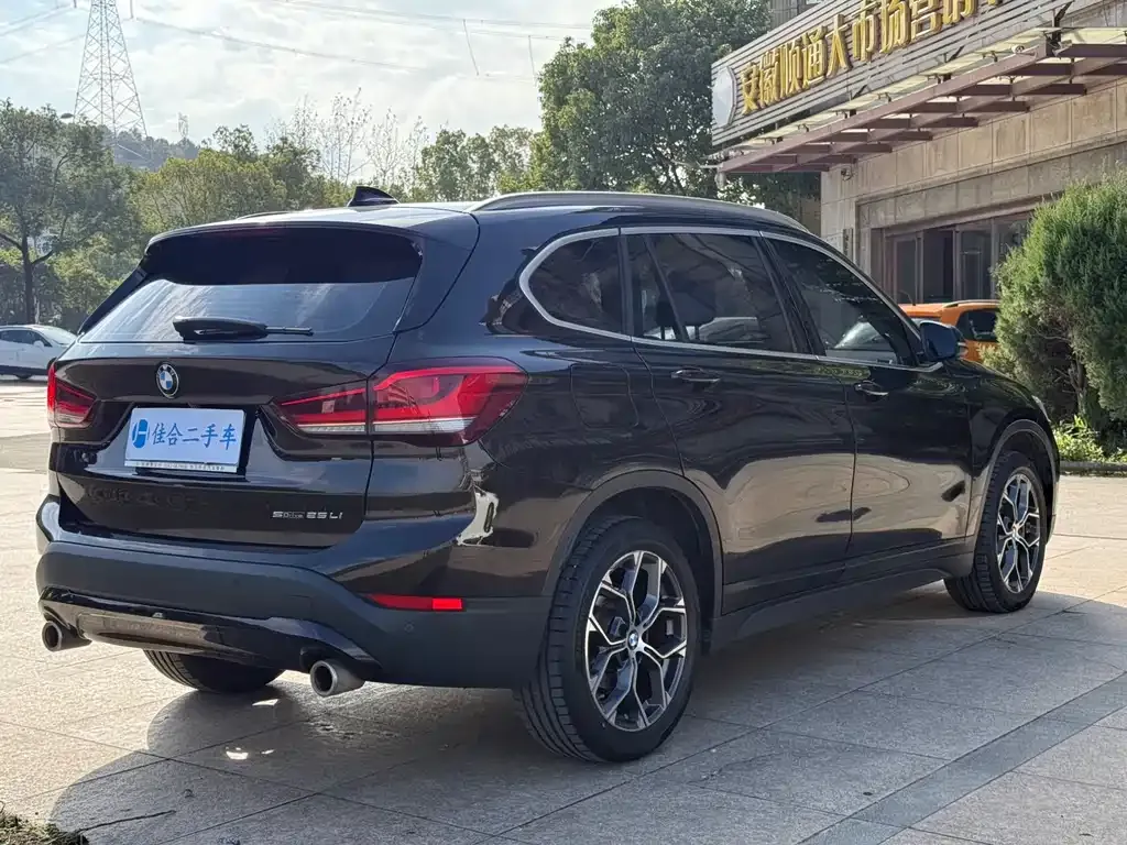 BMW X1 2021 из CN, фото 6