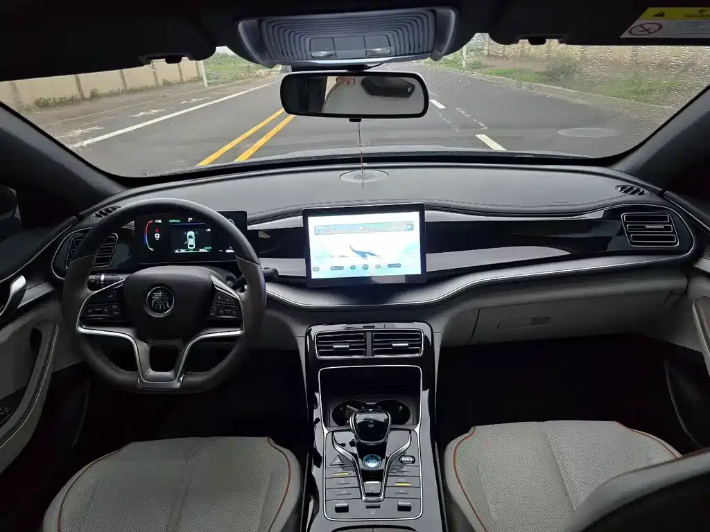 BYD Qin PLUS 2023 из CN, фото 8