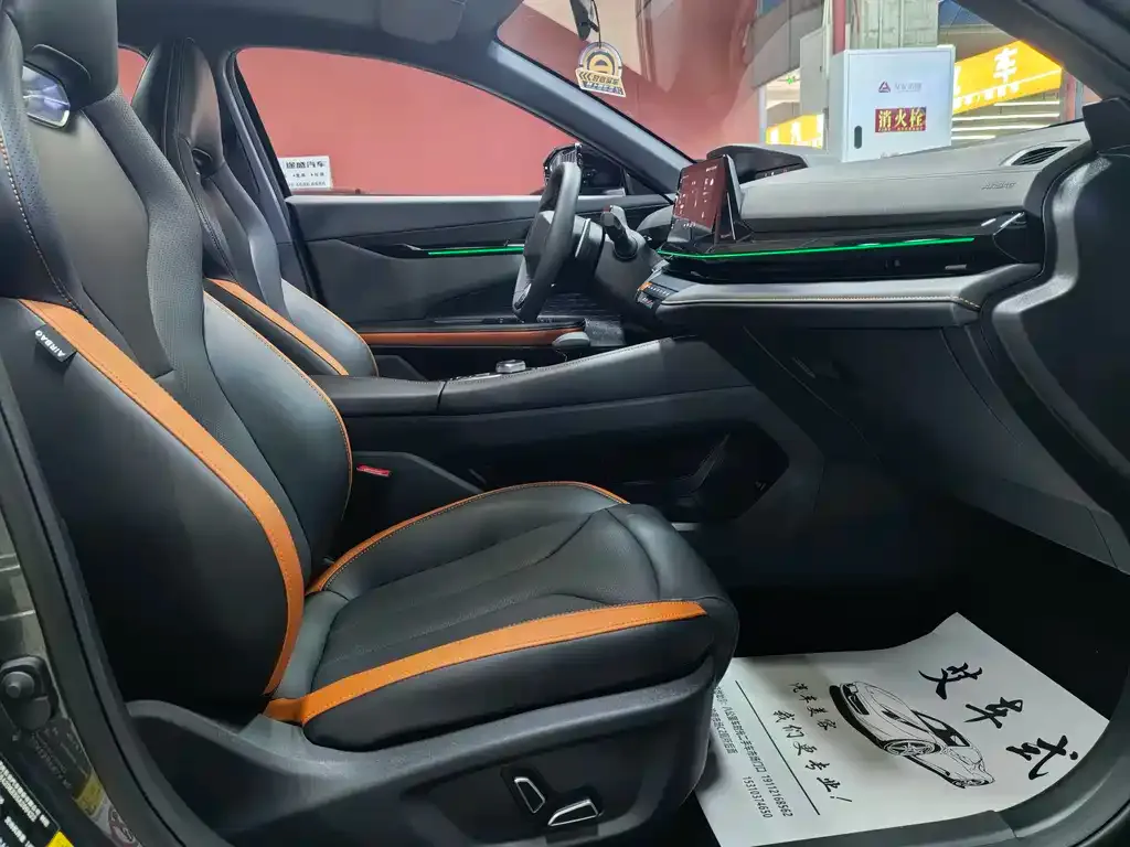 Changan UNI-V 2025 из CN, фото 10