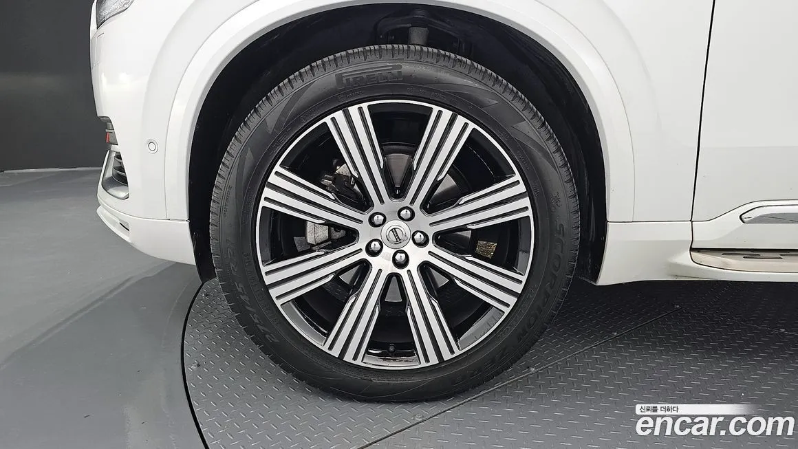 Volvo XC90 2021 из KR, фото 5