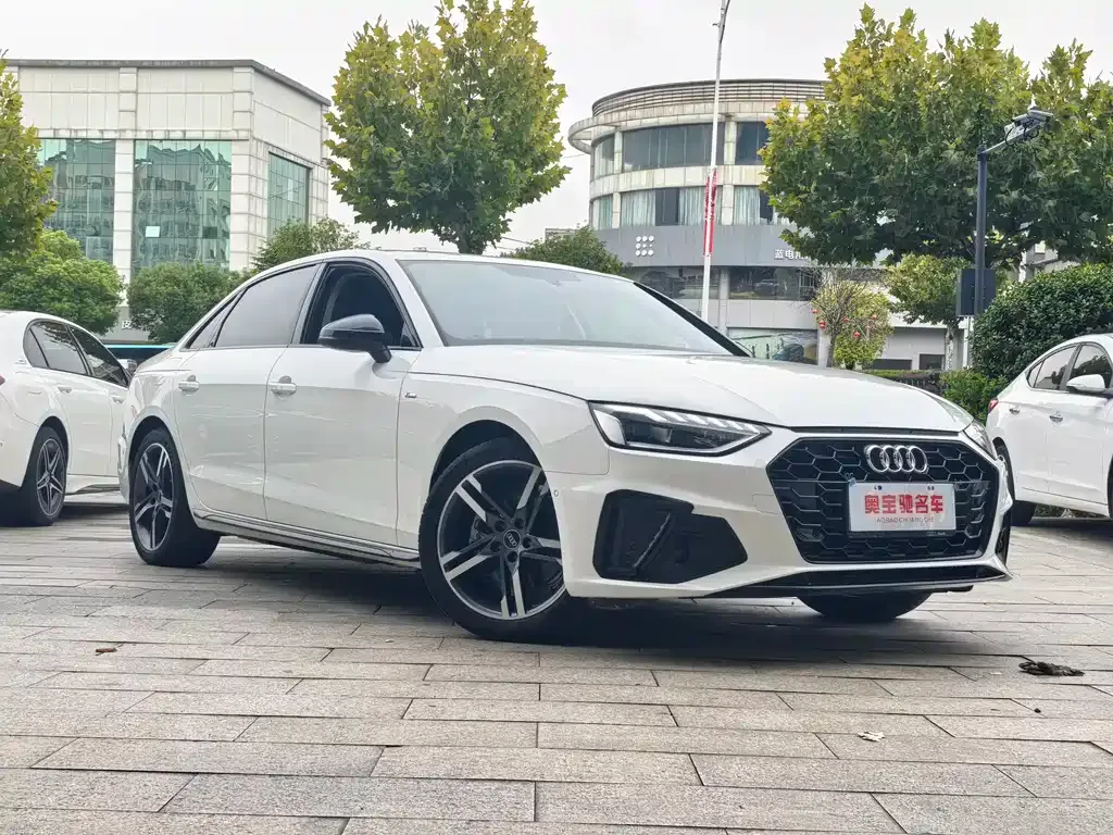 Audi A4L — фото 3