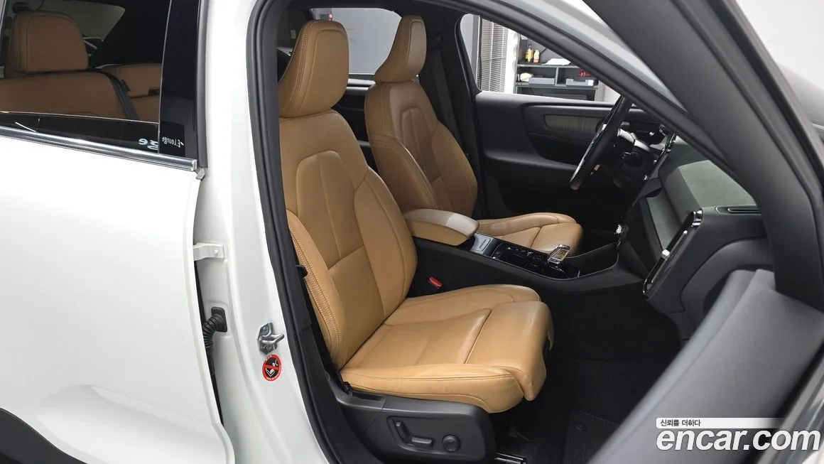 Volvo XC40 2021 из KR, фото 10