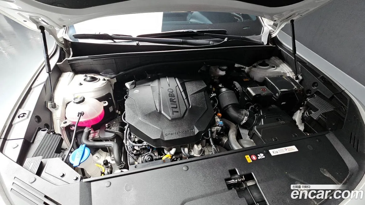 Kia Sorento — фото 6