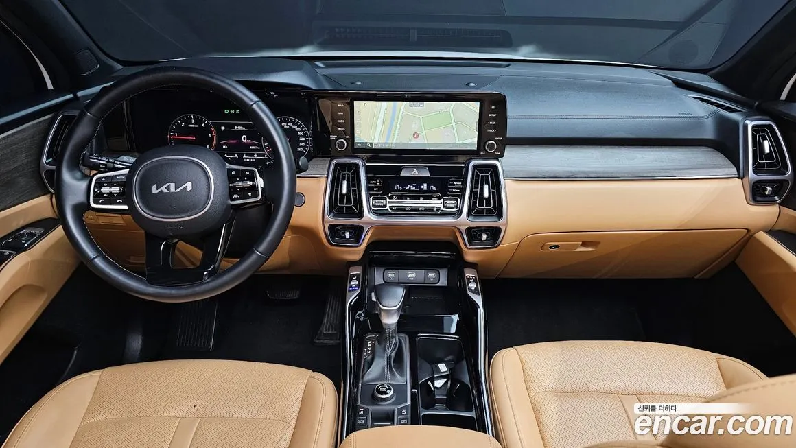 Kia Sorento — фото 7