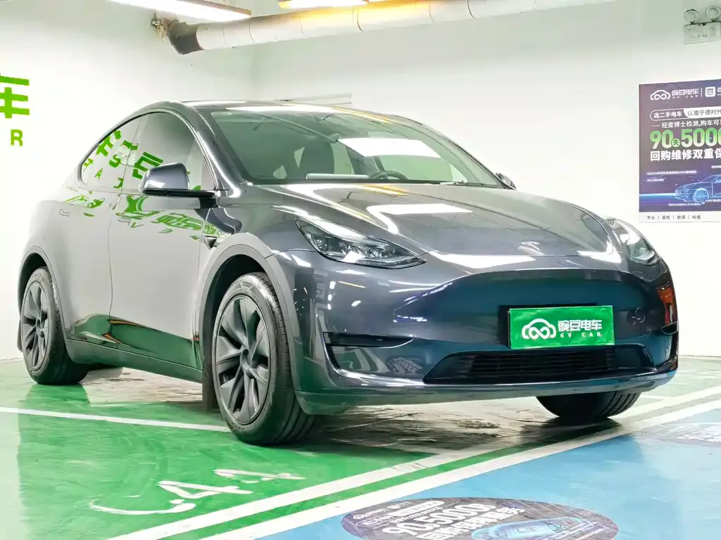 Tesla Model Y 2024 из CN, фото 6