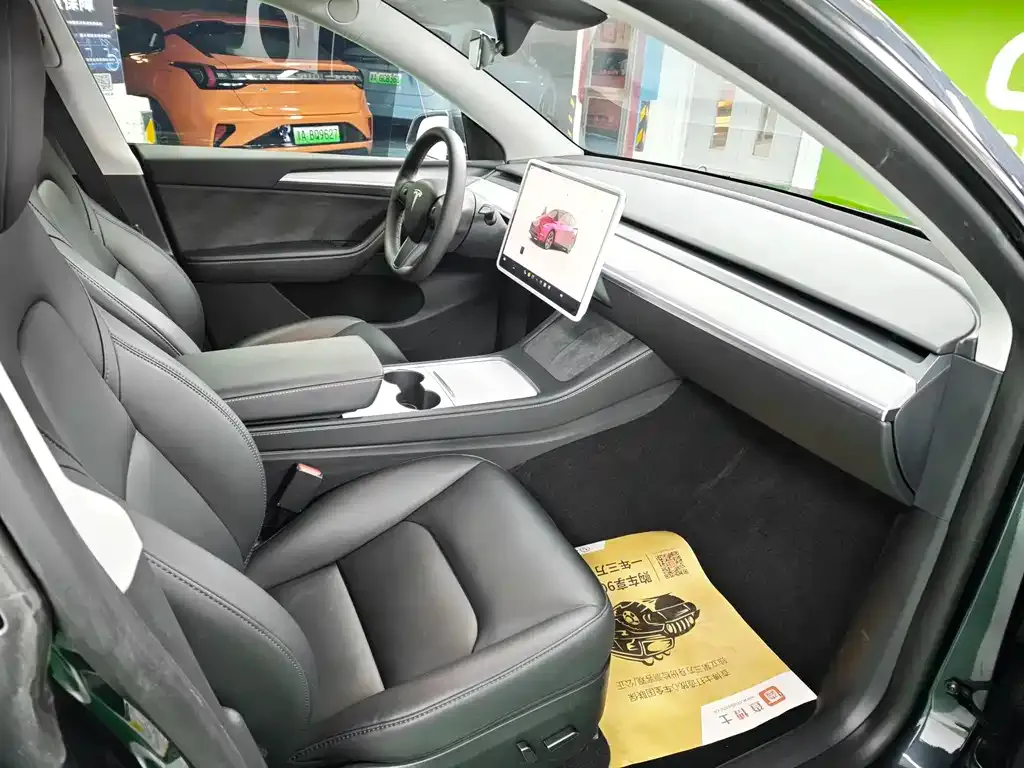 Tesla Model Y 2024 из CN, фото 9