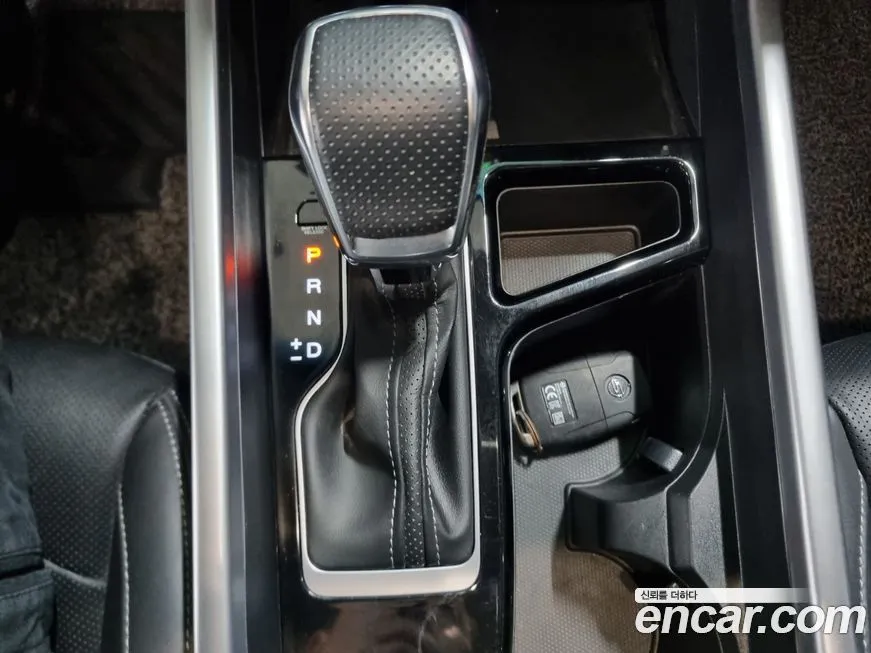 KG Mobility (Ssangyong) Torres 2023 из KR, фото 9