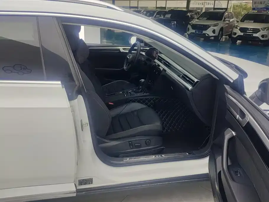 Volkswagen CC 2022 из CN, фото 8