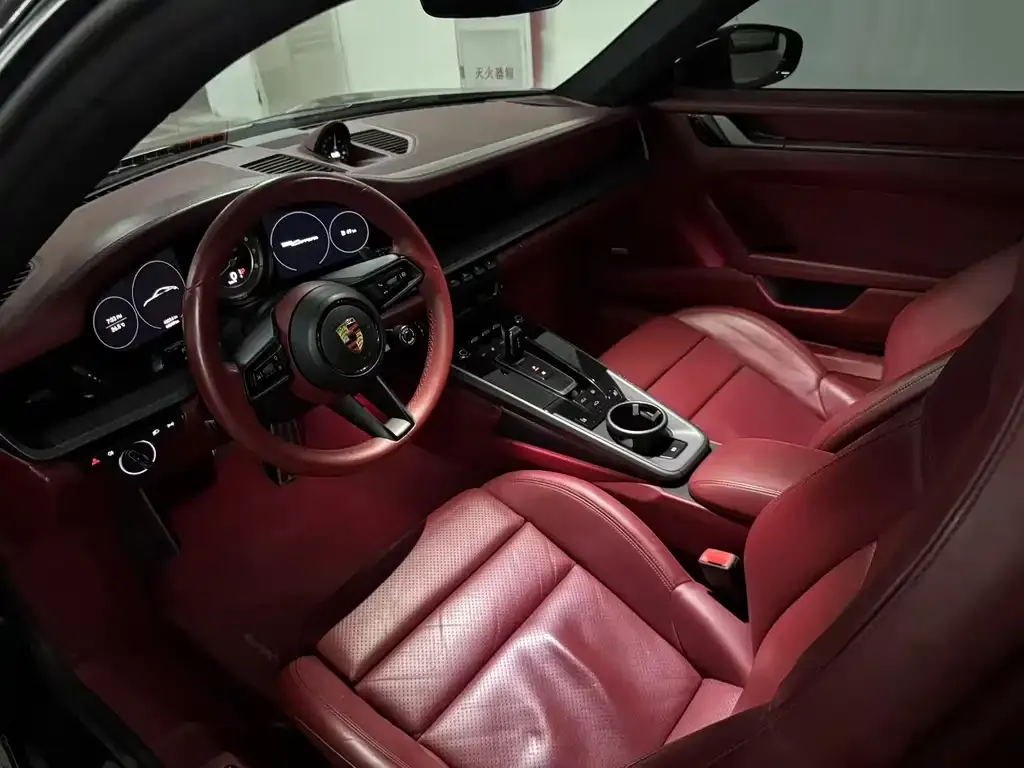 Porsche 911 2021 из CN, фото 3