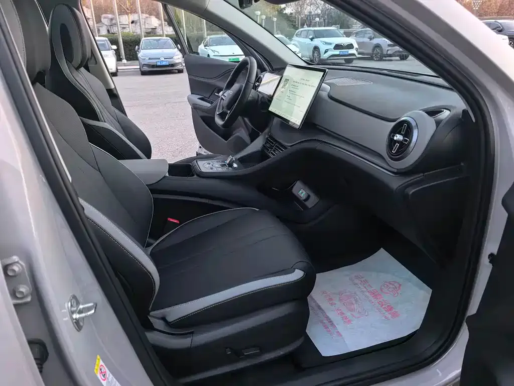 BYD Seal 05 DM-i 2025 из CN, фото 10