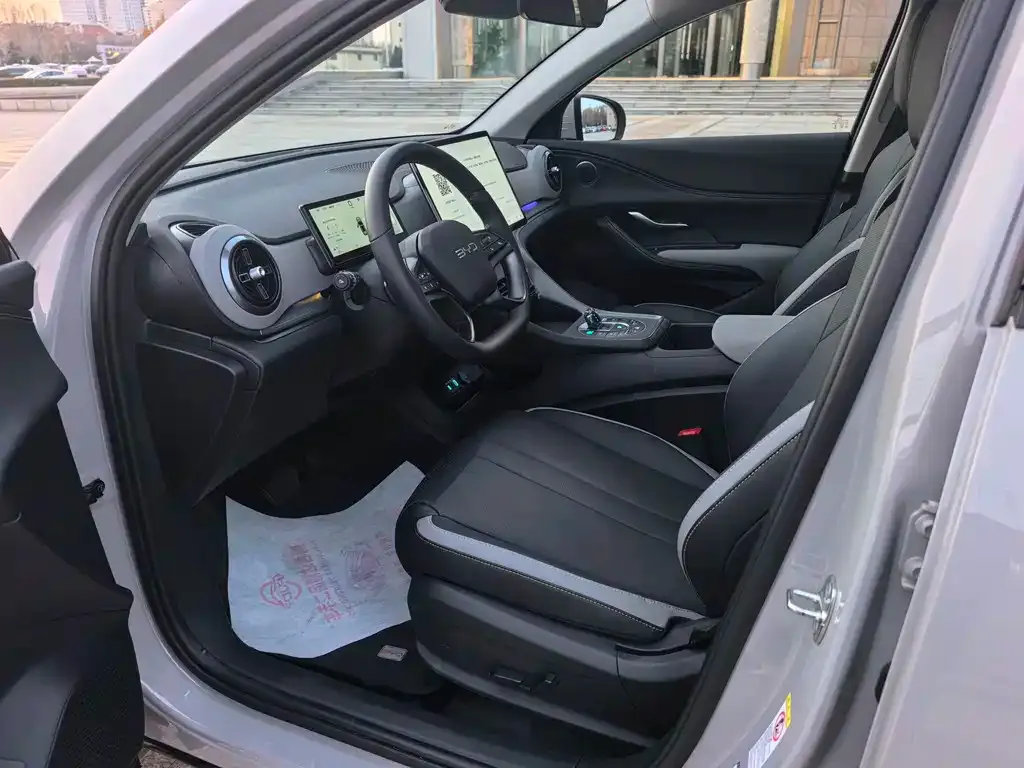 BYD Seal 05 DM-i 2025 из CN, фото 8