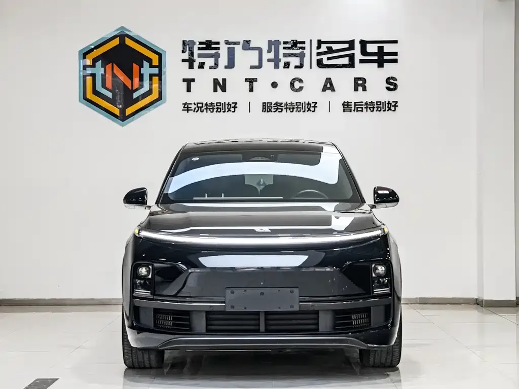 Li Auto L8 2023 из CN, фото 2